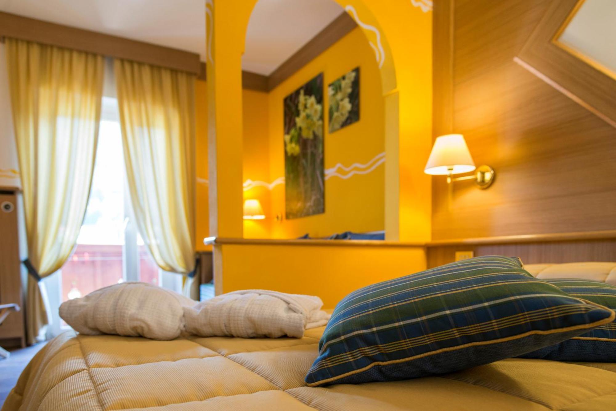 Hotel La Serenella Moena Room photo
